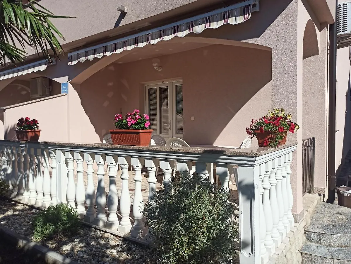 Apartmani Vesna Krk Town 0*,  Croatia