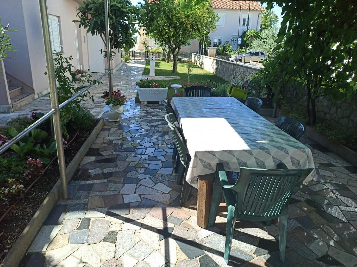Apartmani Vesna Krk Town
