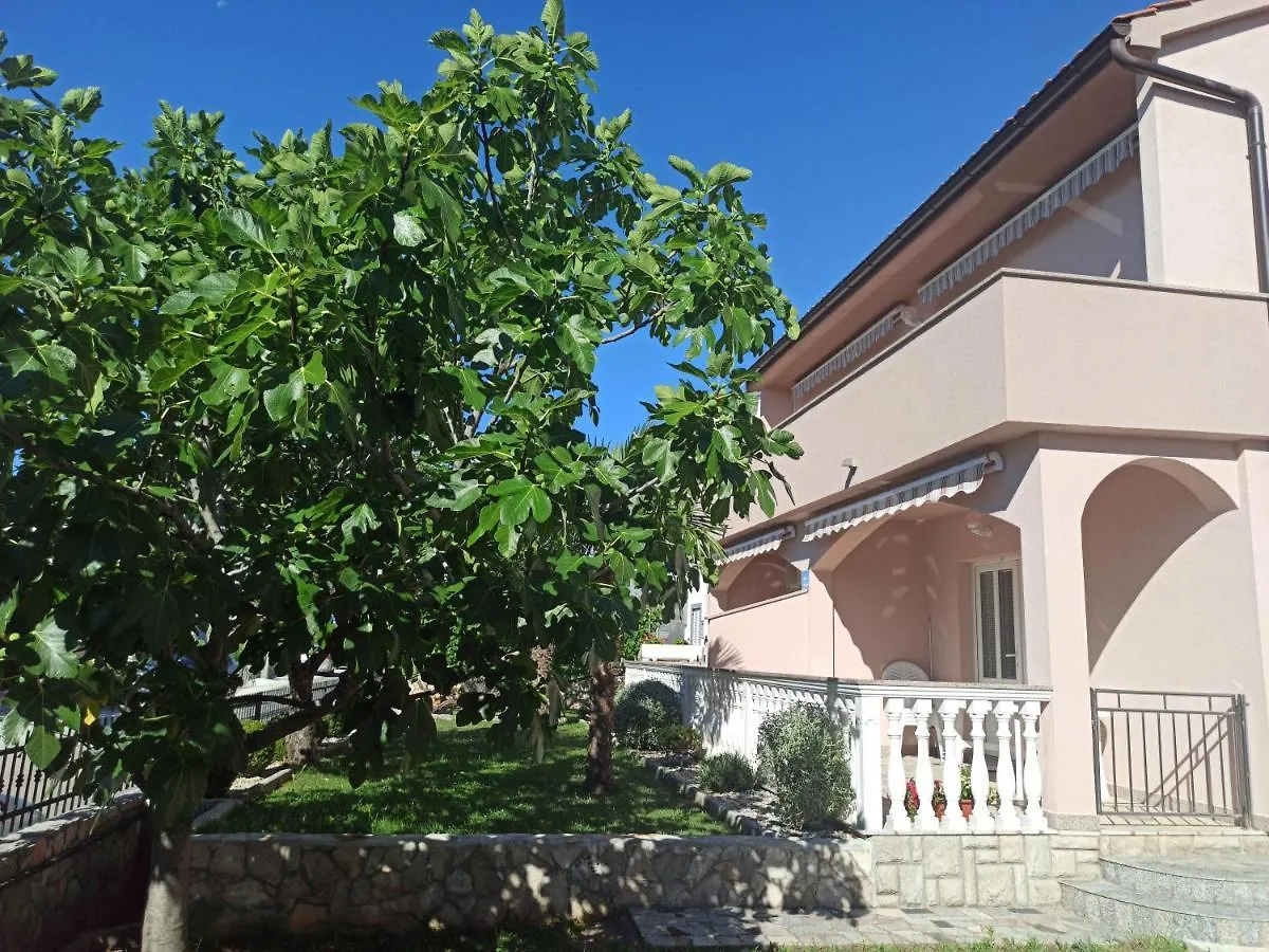 Apartment Apartmani Vesna Krk Town