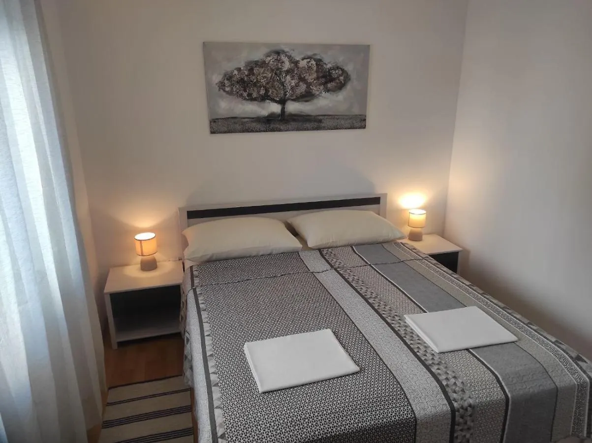 Apartment Apartmani Vesna Krk Town Croatia