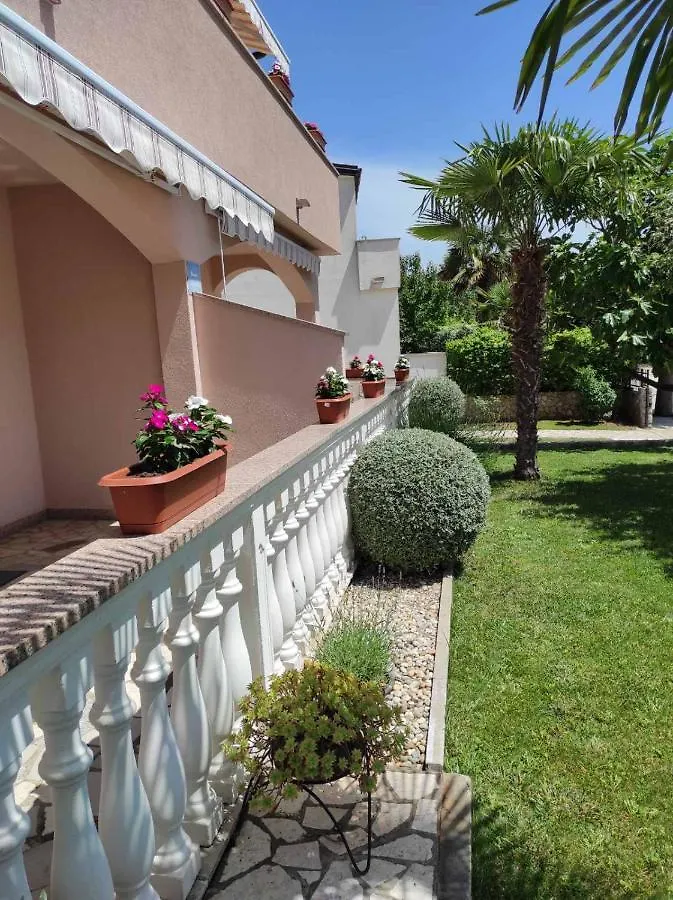Apartmani Vesna Krk Town 0*,  Croatia